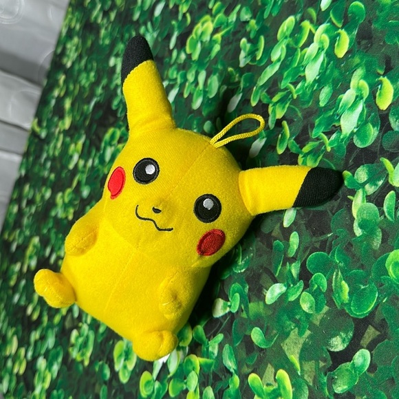 Pokémon Pikachu Toy Factory 7" Plush Stuffed Animal Toy 2022 - Picture 1 of 13